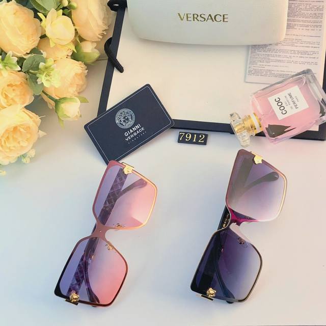 Versace太阳镜女款墨镜高级感防紫外线潮复古大框尼龙高清镜遮阳无框眼镜