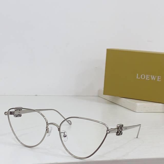 Loew* Model Lw4004S Size 口17-143
