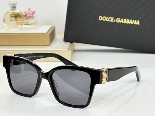 Dolce & Gabban Model：Dg2308 Size：52口20-145