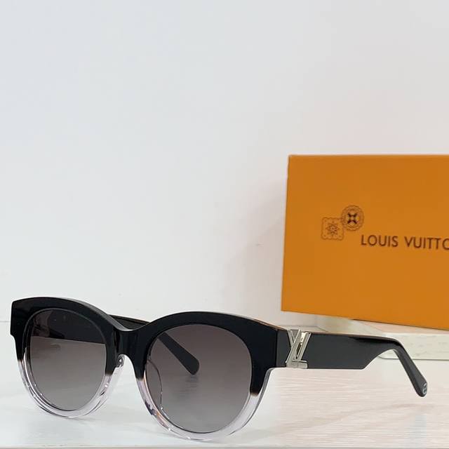 Louis Vuitto*Model：Z2426E Size：53口20-140
