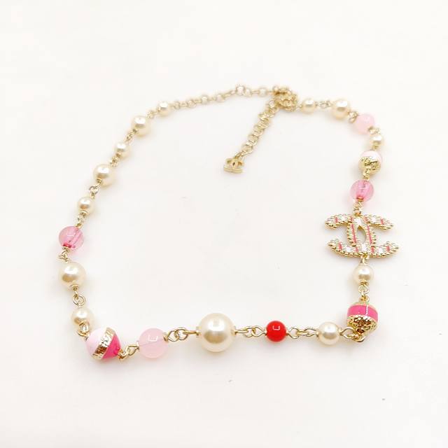 Ch*Nel 最新款粉色双色珍珠项链 一致zp黄铜材质