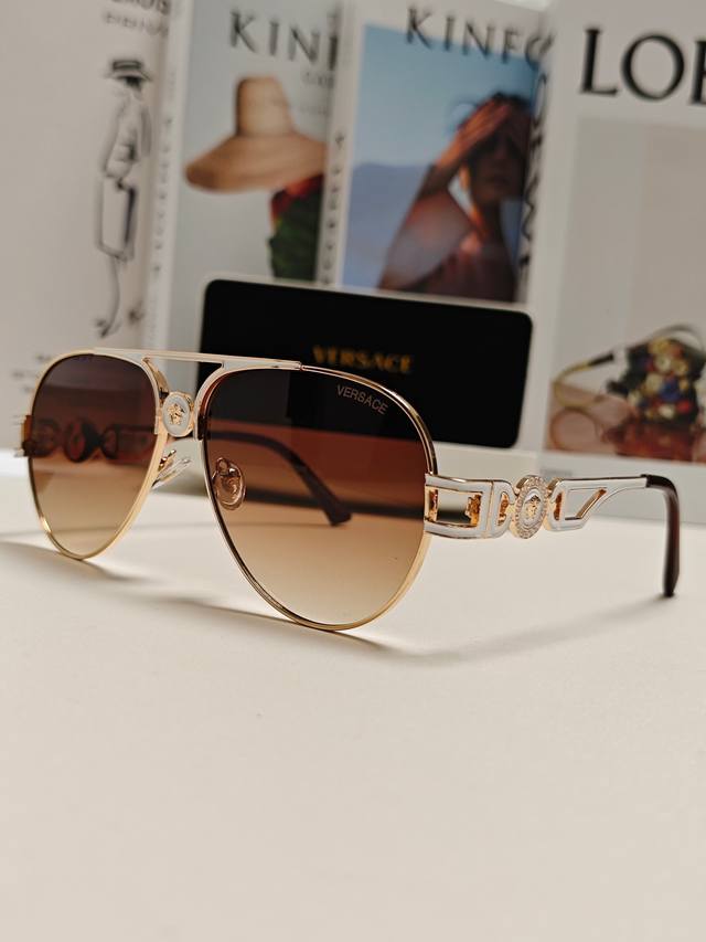 Versace范思哲 2024新款外贸运动男通用太阳镜女范防紫外线墨镜时尚欧美优雅