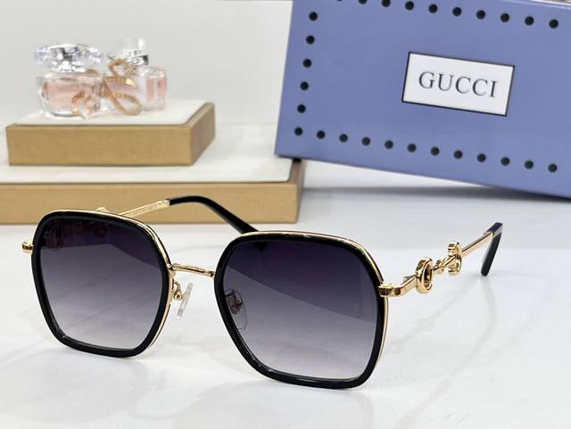 Gucci Model：Gg0670S Size：53口23-145