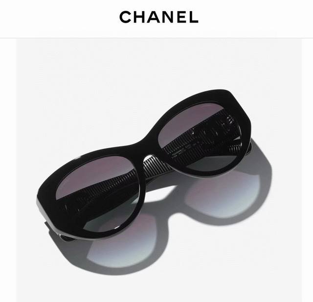 一眼入夏 全网首发 高版本虽迟但到 Chanel2024夏季新款到店 当下很火的香奶奶 Chanel* Ch5492墨鏡 Size:54口19-140