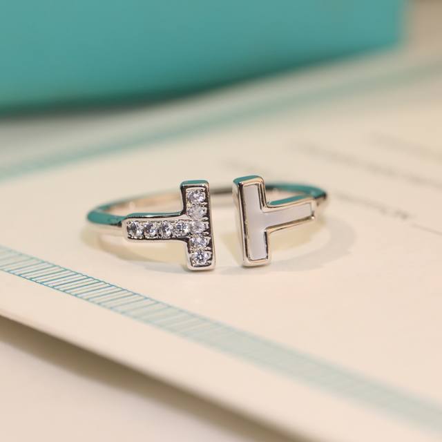 Tiffany 蒂芙尼 高版本 双t戒指 镶嵌白贝 带钻 开口均码 亚金材质 电镀18K金 原版logo 925038
