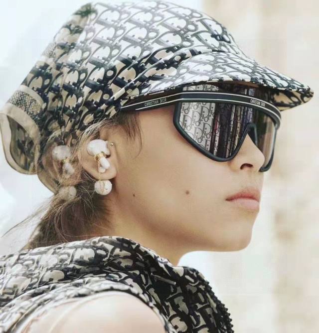 Dior 迪奥 护目镜 欧美新款时尚ins风水印连体大框女款太阳眼镜流行墨镜女遮阳跨境
