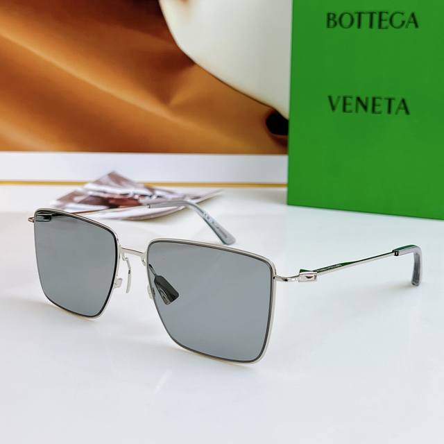 Bottega Venet* Bv1267S Size：58口17-145