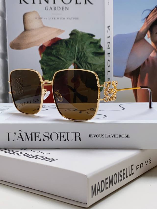 Loewe罗意威 2024新款太阳眼镜女士方形时尚潮流复古风金属个性墨镜大框