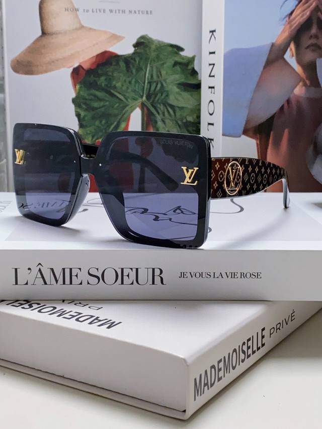 Lv路易威登 推荐2024新款太阳镜 女款时尚偏光开车潮大框墨镜